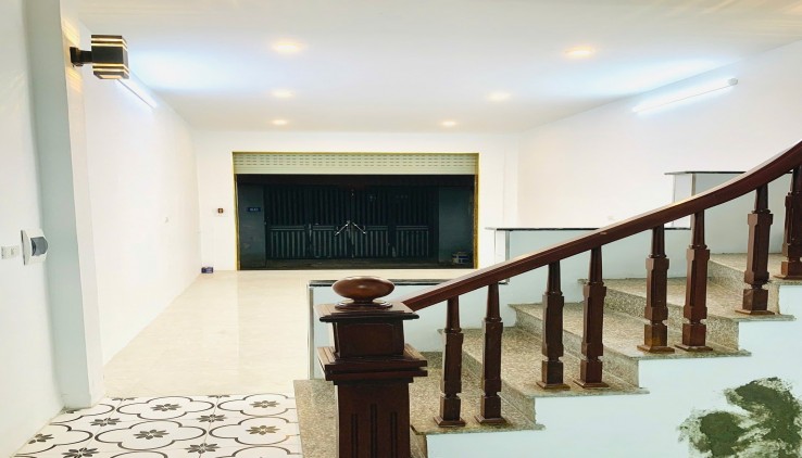 Bán nhà Khuyến Lương, Hoàng Mai 4 tầng, 37m2, 4 ngủ, đủ công năng, vị trí trung tâm, dân sinh